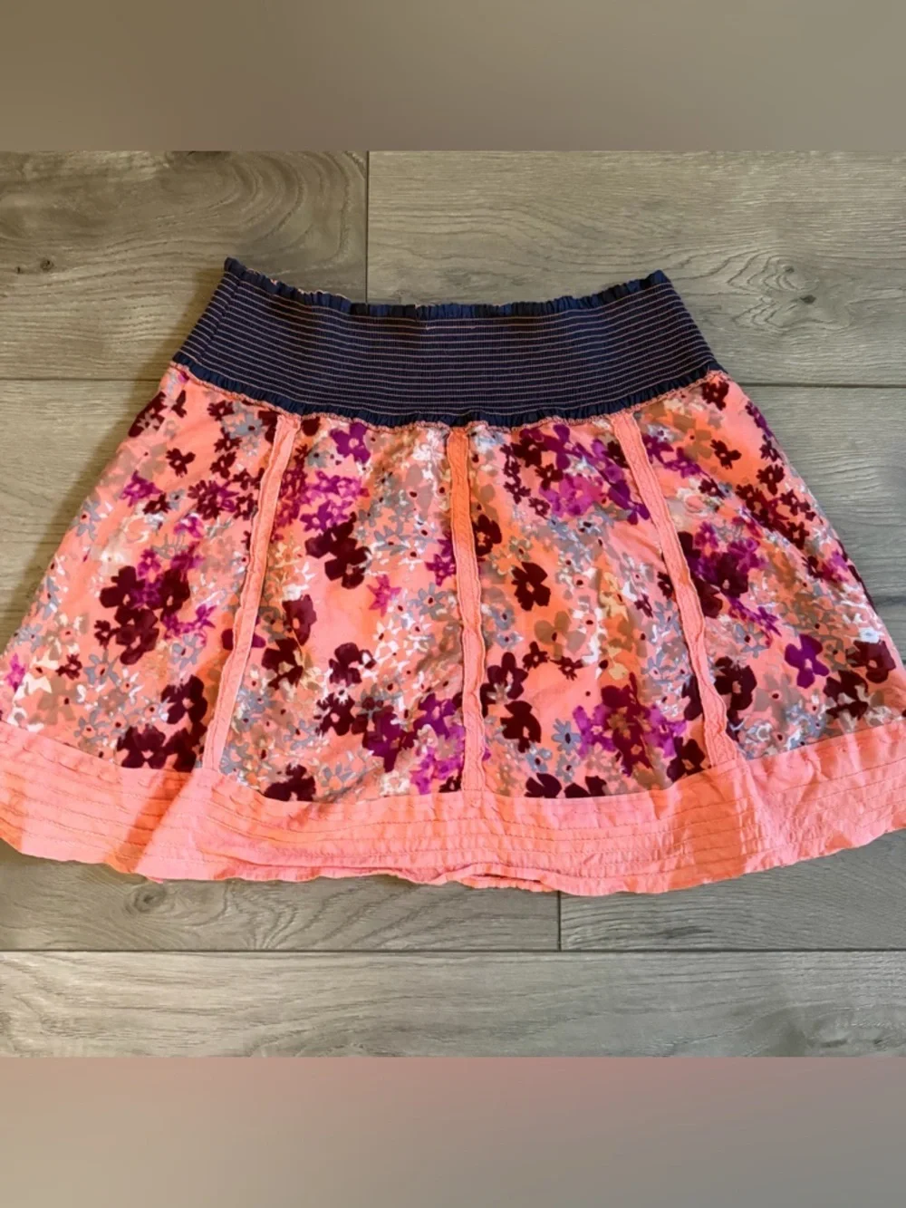 Free People Salmon Floral Mini Skirt with Navy Elastic Waist Size Small
